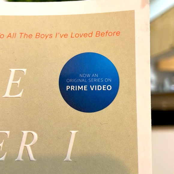 3 Best Selling Books 📕 📚 - Picture 10 of 10